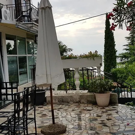 & Semic Πανσιόν 3*