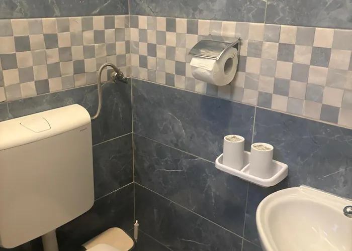 & Semic بيت ضيافة أوباتيا